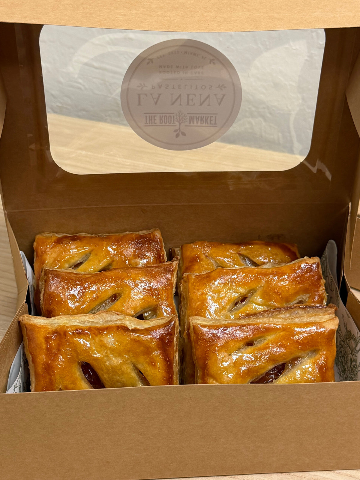 La Nena’s Pastelitos- 6 Pack